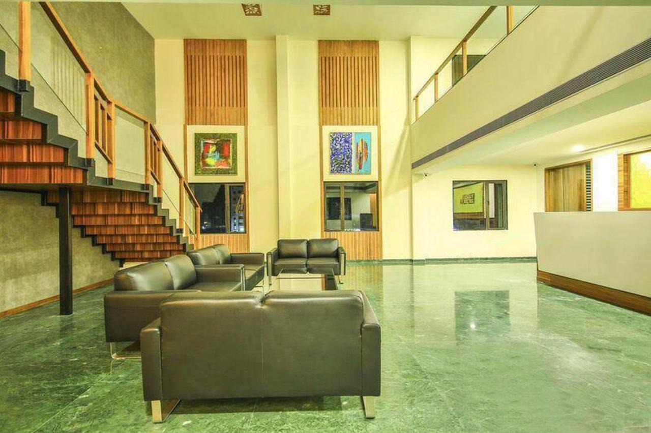 Hotel Flora Ahmedabad Exterior foto