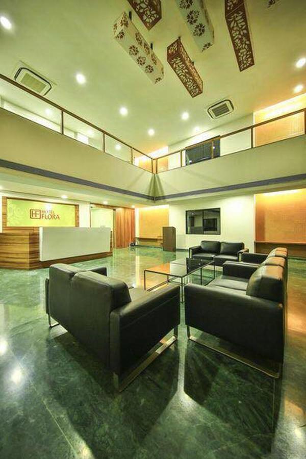 Hotel Flora Ahmedabad Exterior foto